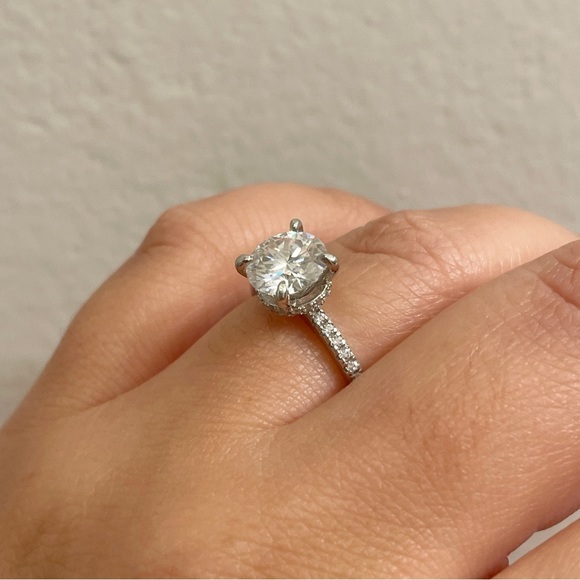 2.00ct Genuine Moissanite Engagement Ring, Hidden Halo, Sterling Silver - Picture 3 of 10